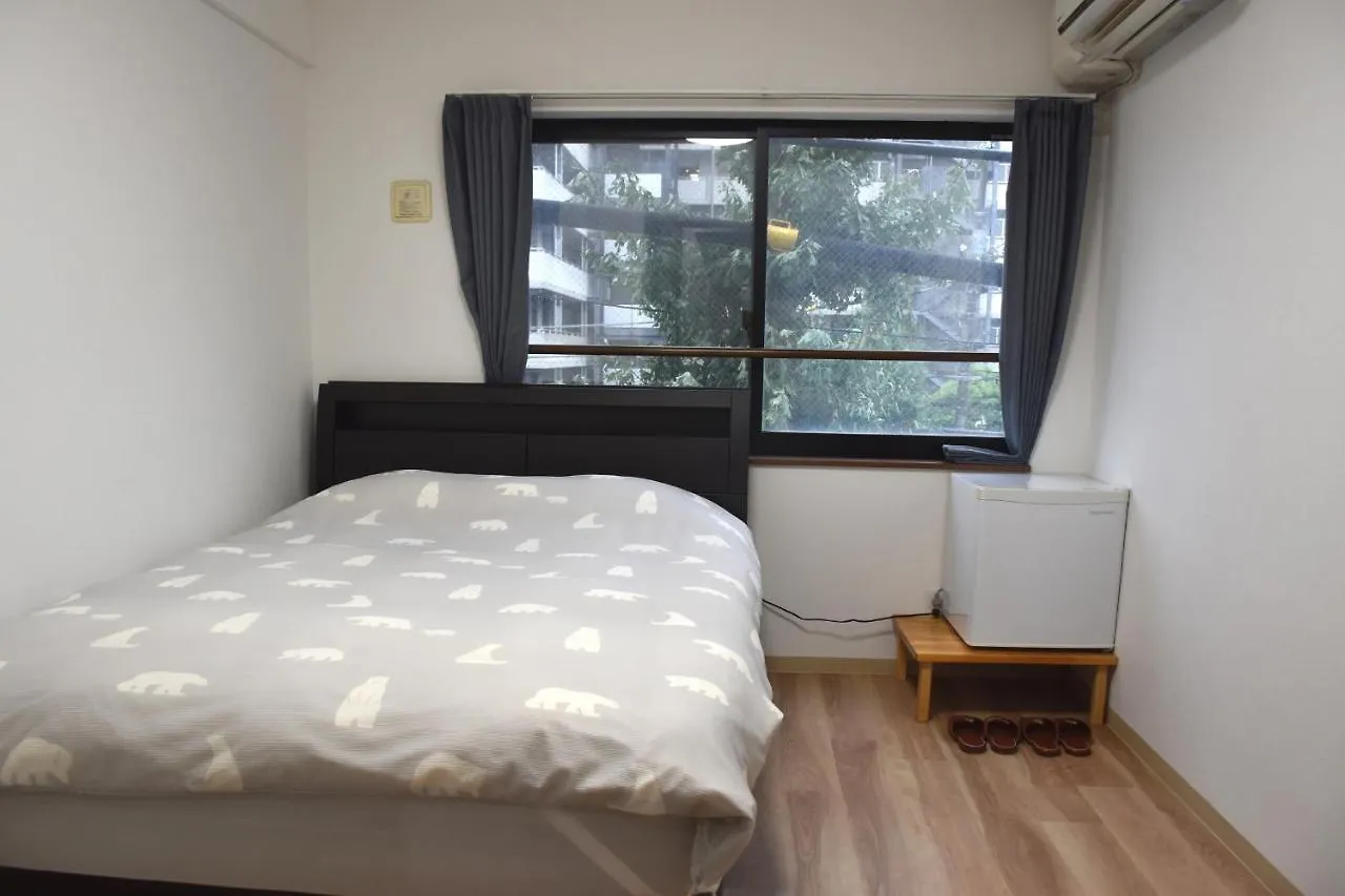 B&B Nagomi Tokyo 2*,  Japan